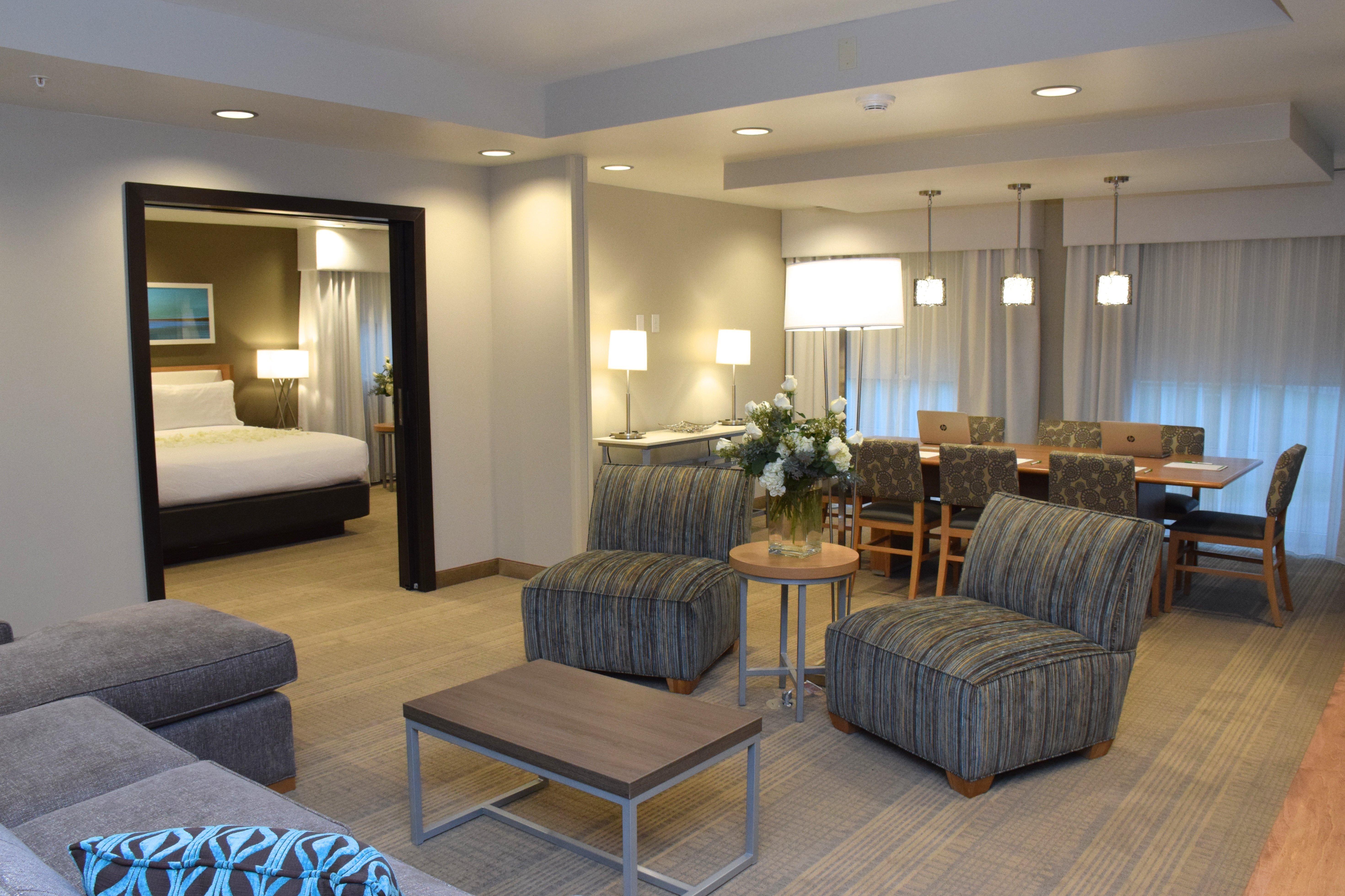 Holiday Inn Cincinnati North West Chester By Ihg Exterior foto